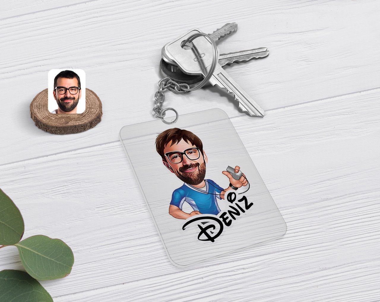 Kişiye Özel Erkek Antrenör Karikatürlü Şeffaf Pleksi Anahtarlık