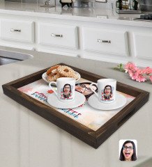 Kişiye Özel Dünya Güzeli Karikatürlü Doğal Ahşap Tepsi ve 2’li Kahve Fincan Seti-1