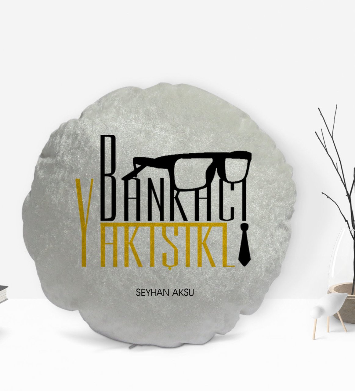 Kişiye Özel İsimli Yakışıklı Bankacı Tasarımlı Dekoratif Kırlent Yastık-1