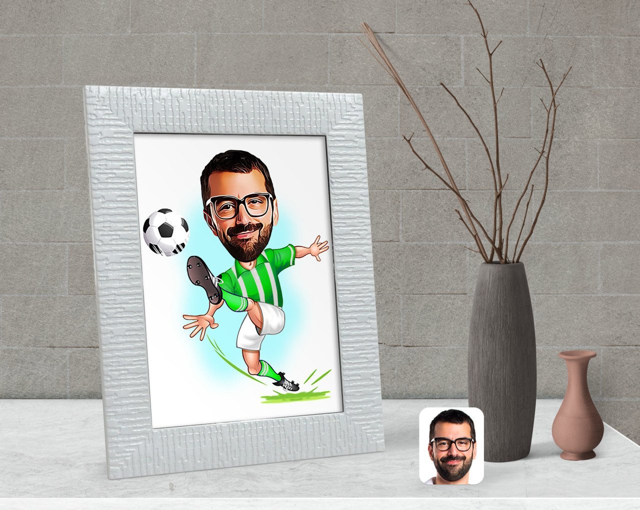 Kişiye Özel Yeşil Beyaz Futbolcu Karikatürlü Dekoratif Çerçeve-1