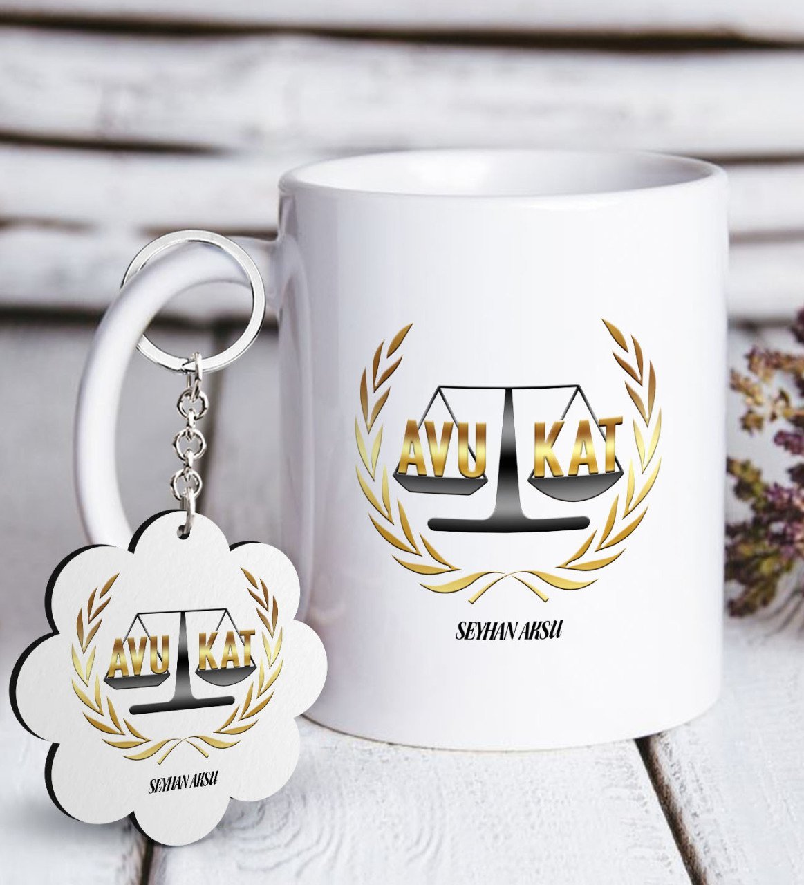 Kişiye Özel Mesleki Avukat Beyaz Kupa ve Anahtarlık Hediye Seti-1