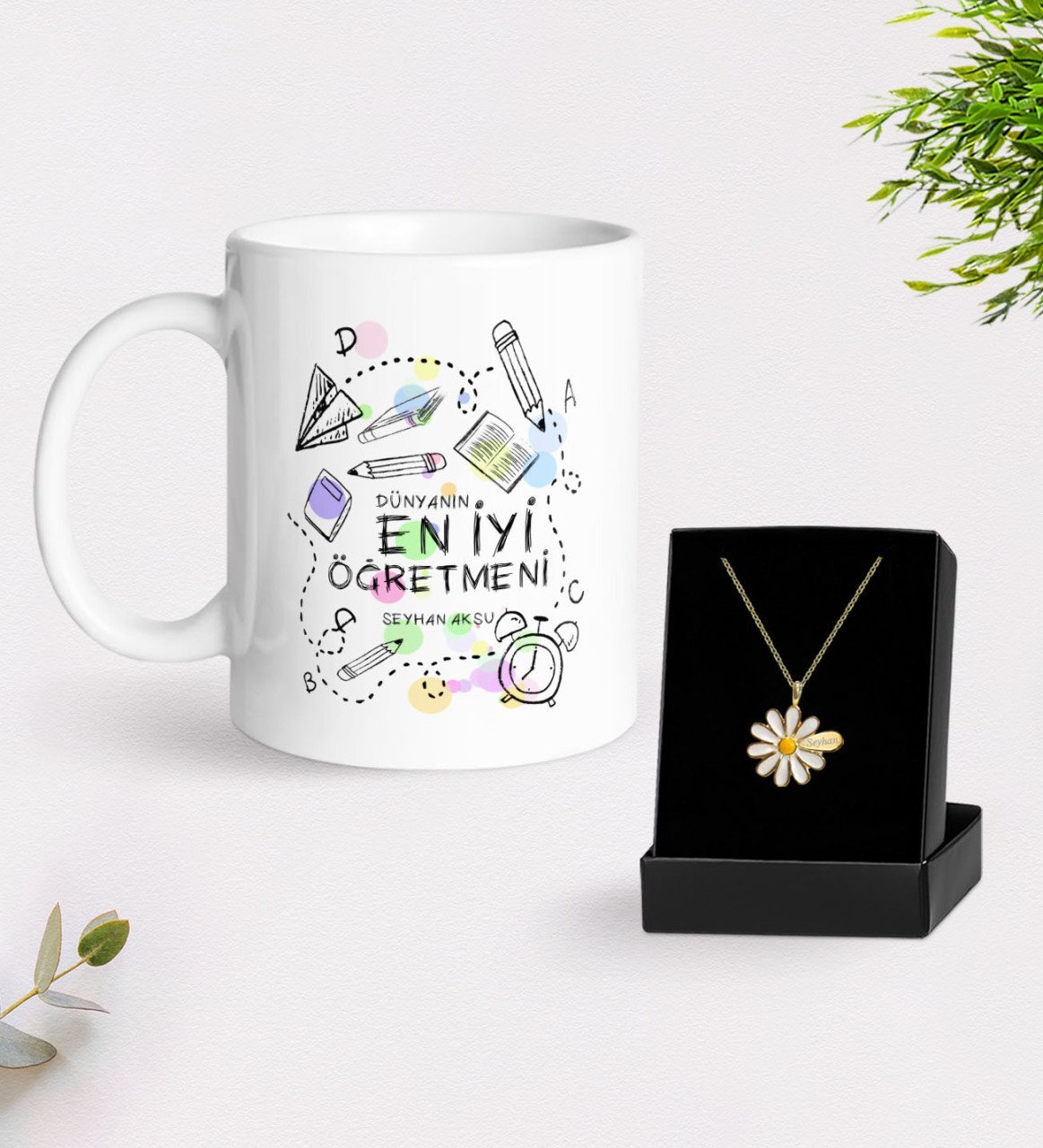 Kişiye Özel Dünyanın En İyi Öğretmeni Beyaz Kupa ve Papatya Kolye Hediye Seti-8
