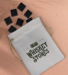 BK Gift Kişiye Özel Ahşap Bardak Altlığı ve 6’lı Granit Viski Taşı Hediye Seti - Model 16