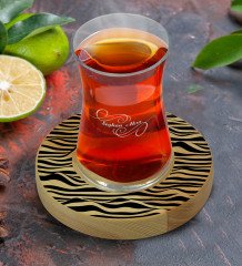 Kişiye Özel Modern Art Tasarımlı Doğal Ahşap Tabaklı Heybeli Çay Bardağı Model 18