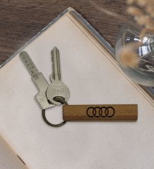 Kişiye Özel Plakalı Audi Logolu Ahşap Dikdörtgen Bar Anahtarlık Model 2