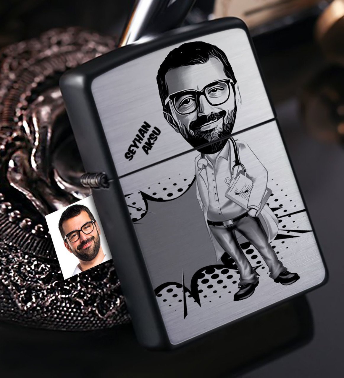 Kişiye Özel Bay Doktor Karikatürlü Benzinli Siyah Metal Çakmak - 5