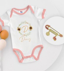 BK Kids Kişiye Özel Harfli İsimli Pembe Bebek Body Zıbın ve Kız Bebek İğnesi Hediye Seti-3