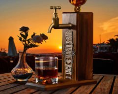 BK Gift Kişiye Özel Kabartma İsimli Musluklu Doğal Ahşap İçki Standı, Home Bar, Viski Çeşmesi, İçecek Dispenseri, Ahşap İçecek Çeşmesi