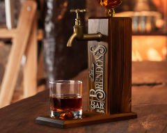 BK Gift Kişiye Özel Kabartma İsimli Musluklu Doğal Ahşap İçki Standı, Home Bar, Viski Çeşmesi, İçecek Dispenseri, Ahşap İçecek Çeşmesi-7