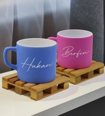BK Gift Kişiye Özel İsimli 2’li Mavi ve Pembe Renkli Middle Çay & Kahve Fincanı-1, Arkadaşa Hediye, Sevgiliye Hediye