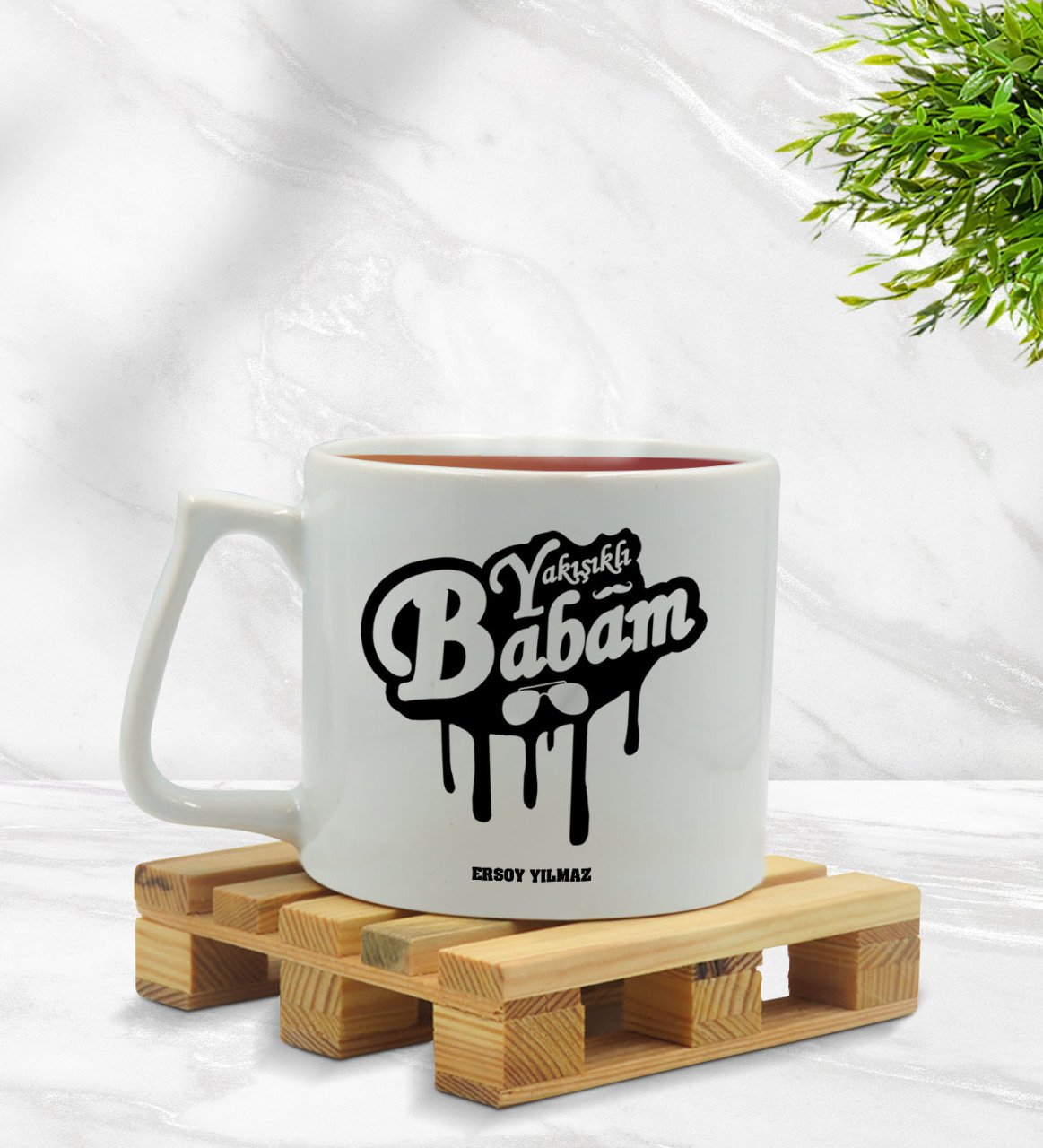 Kişiye Özel Yakışıklı Babam Tasarımlı Middle Beyaz Kupa Bardak Model 1