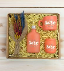 BK Gift Kişiye Özel İsimli DTF Anne Temalı Somon Kahve Fincanı & Kolonya & Mum & El Yapımı Kuru Çiçek Buketi Hediye Seti-4, Anneye Hediye, Anneler Günü Hediyesi