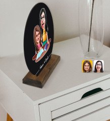 Kişiye Özel Anne Kız Karikatürlü Yuvarlak Ahşap Biblo-1