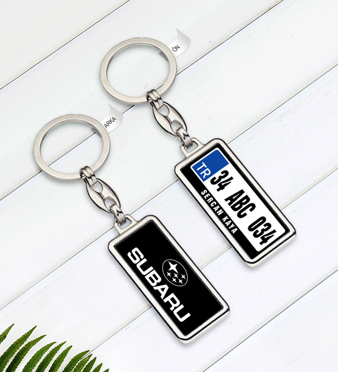 Kişiye Özel Plakalı Subaru Logolu Çift Taraflı Metal Krom Anahtarlık-1