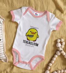 BK Kids Tehlikeliyim Diyorum Tasarımlı Pembe Bebek Body Zıbın-1