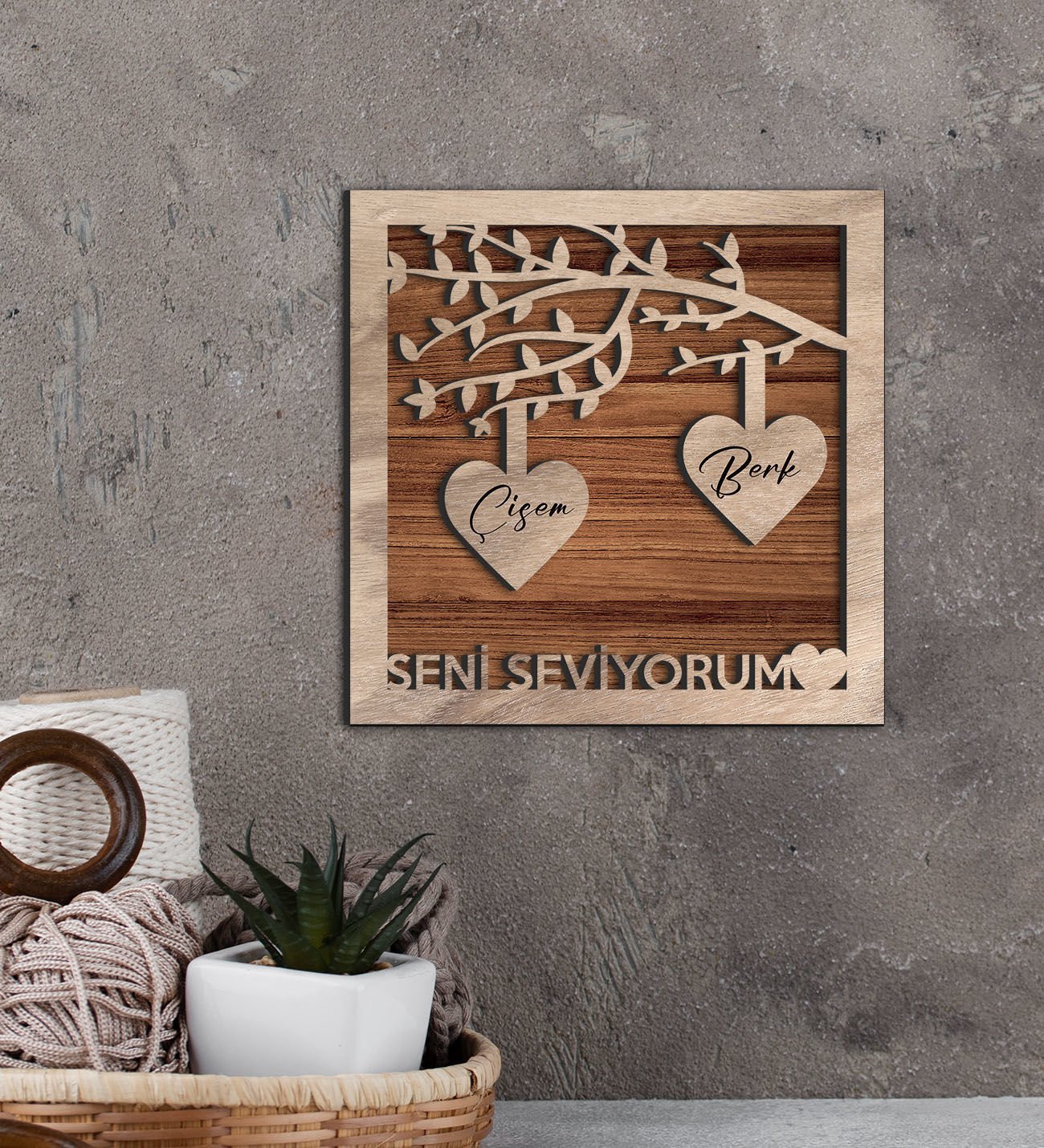 BK Gift Kişiye Özel İsimli Seni Seviyorum Tasarımlı Kabartma Figürlü Ahşap Tablo, Duvar Dekoru, Sevgiliye Hediye, Ev Dekorasyonu, Sevgililer Günü Hediyesi