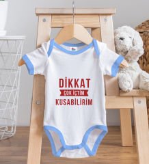 BK Kids Dikkat Çok İçtim Tasarımlı Mavi Bebek Body Zıbın ve Mama Önlüğü Hediye Seti-1