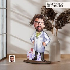 BK Gift Kişiye Özel Eczacı Karikatürlü Büyük Boy Ahşap Biblo-3 Arkadaşa Hediye , Sevgiliye Hediye, Kişiye Özel Biblolar