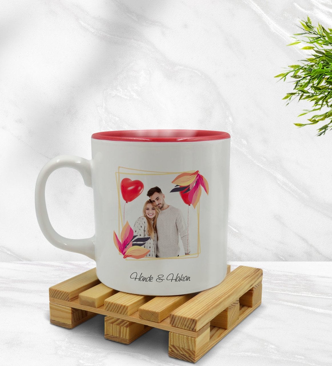 Kişiye Özel İsimli Fotoğraflı İçi Kırmızı Renkli Kupa Bardak Model 28