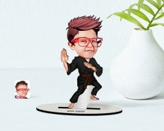 Kişiye Özel Çocuk Karateci Karikatürlü Ahşap Biblo Model-1