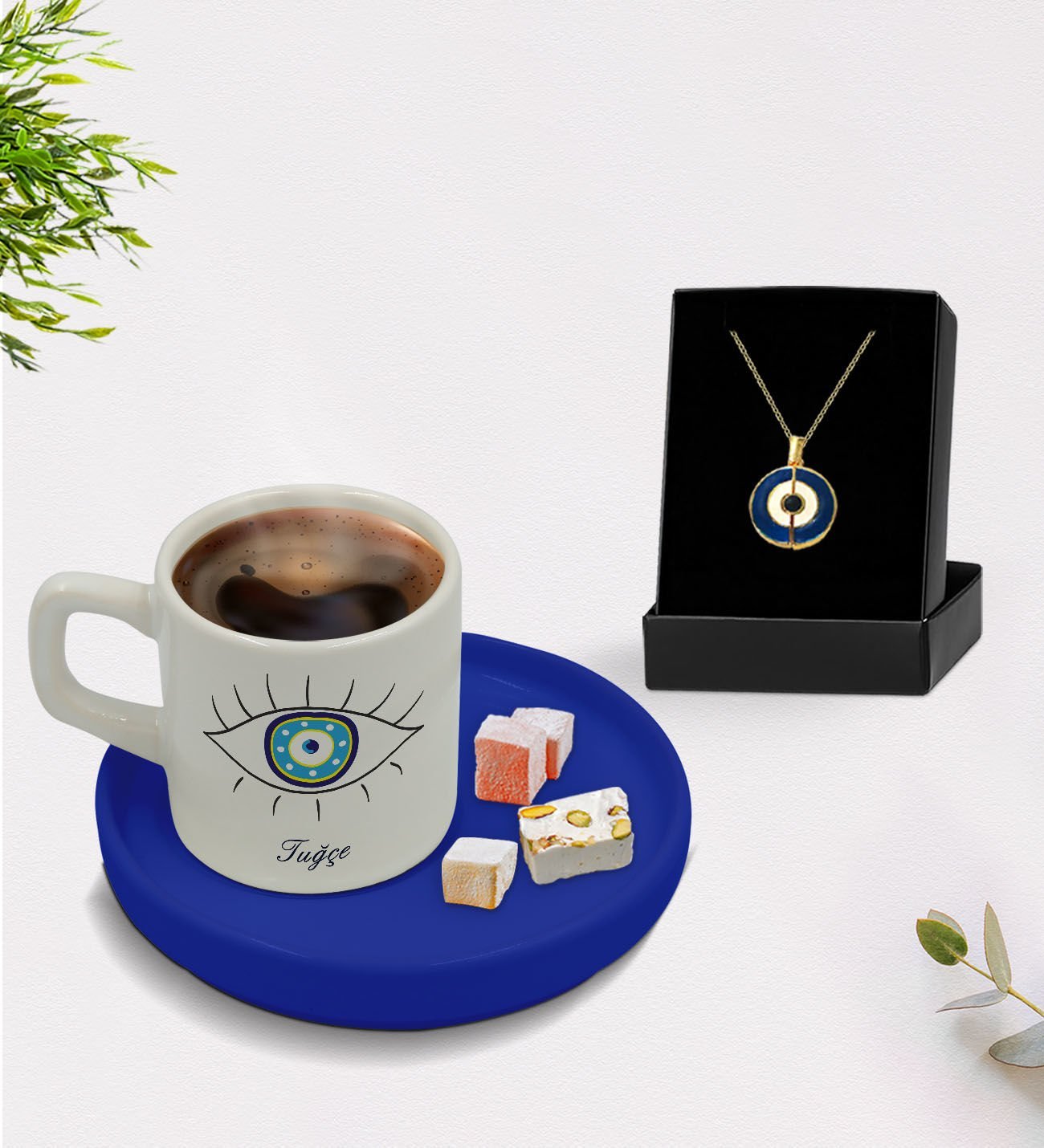 BK Gift Kişiye Özel İsimli Mavi Sunum Tabaklı Türk Kahvesi Fincanı ve Açılan Nazar Kolye Hediye Seti -5