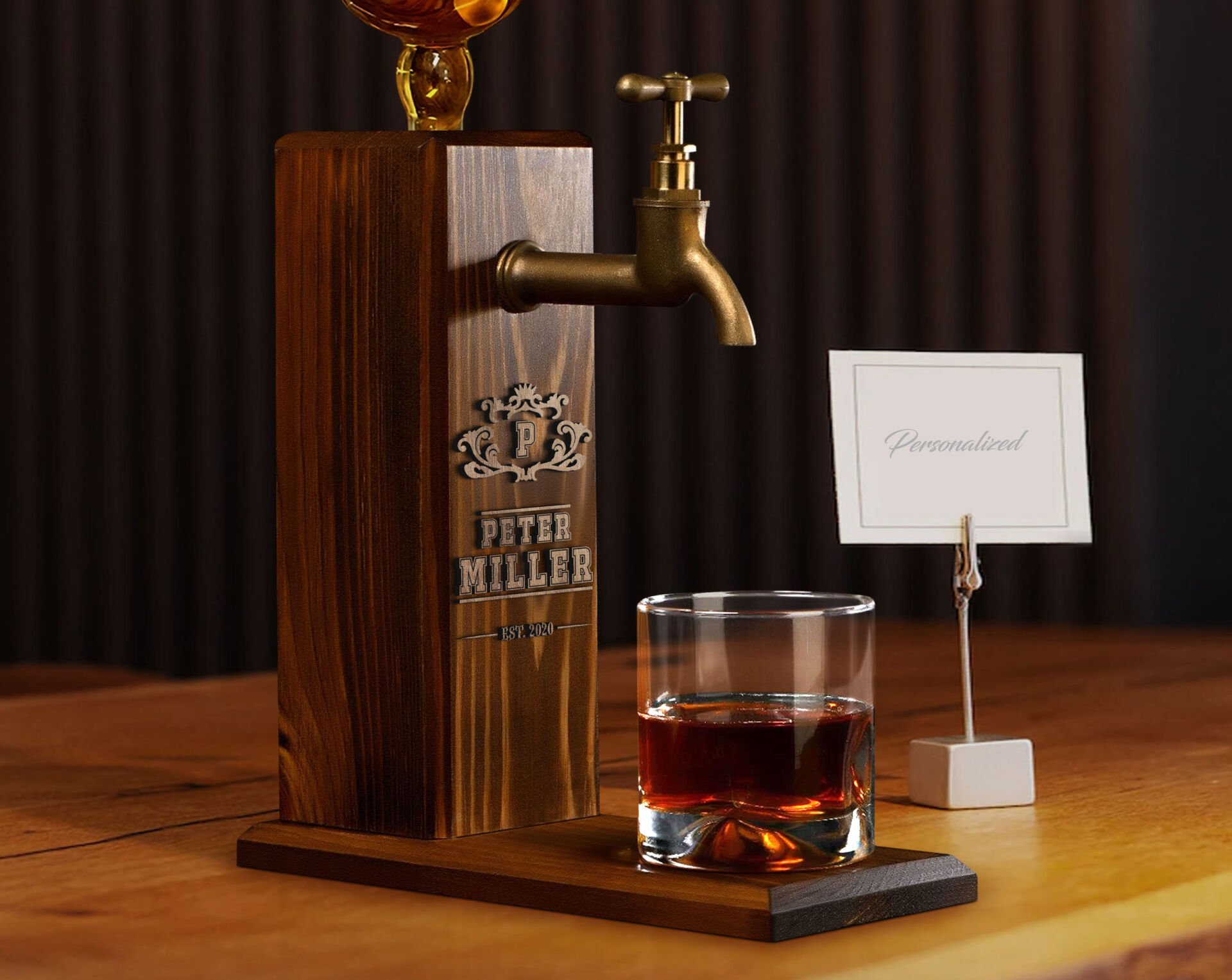 BK Gift Kişiye Özel Kabartma İsimli Musluklu Doğal Ahşap İçki Standı, Home Bar, Viski Çeşmesi, İçecek Dispenseri, Ahşap İçecek Çeşmesi-19