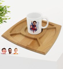 Kişiye Özel Süper Baba ve Çocuklar Karikatürlü Beyaz Kupa ve Doğal Masif Ahşap 4 Bölmeli Sunum Tabağı Çerezlik Hediye Seti-1