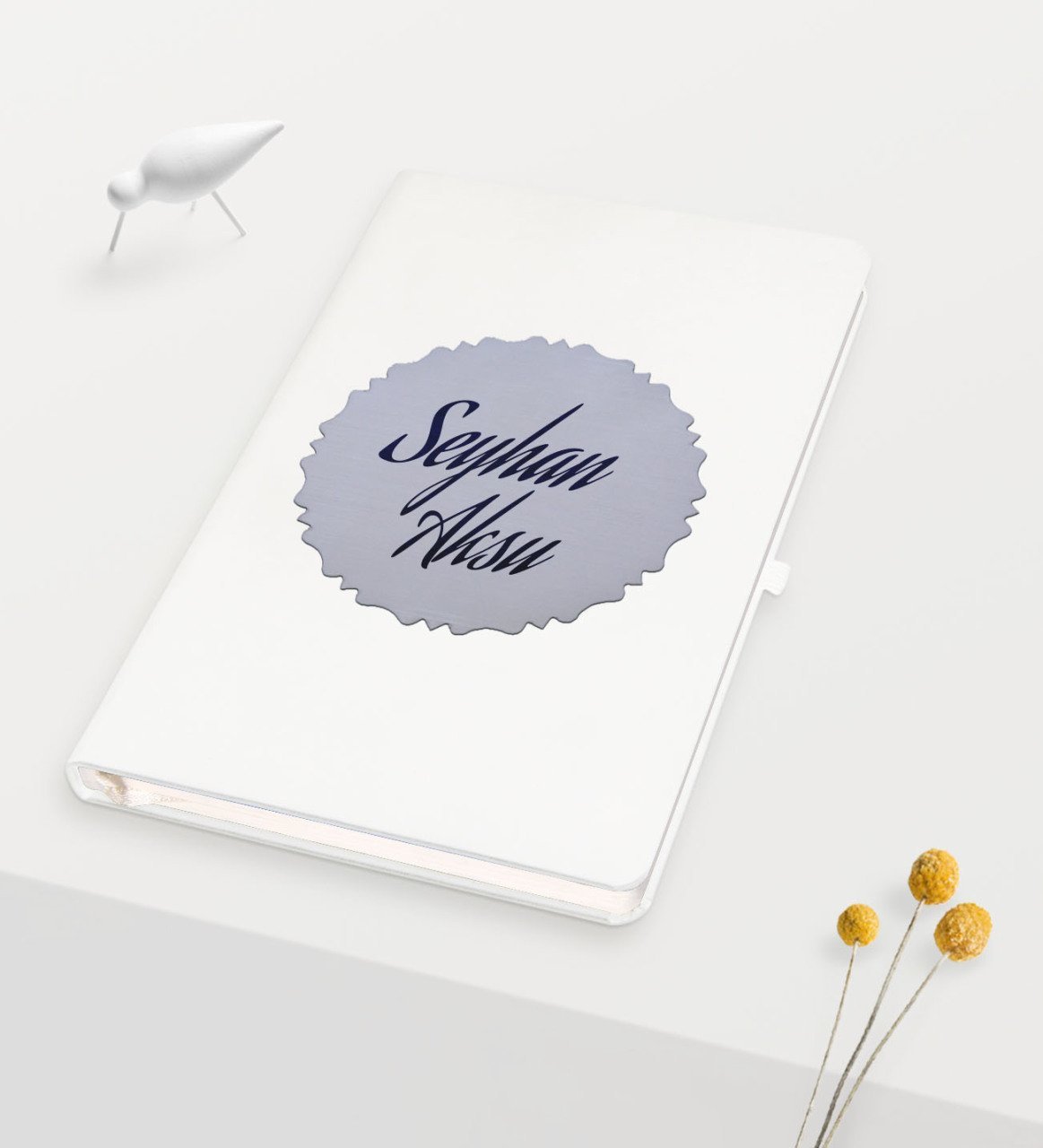 Kişiye Özel Kabartma Plakalı Beyaz Defter