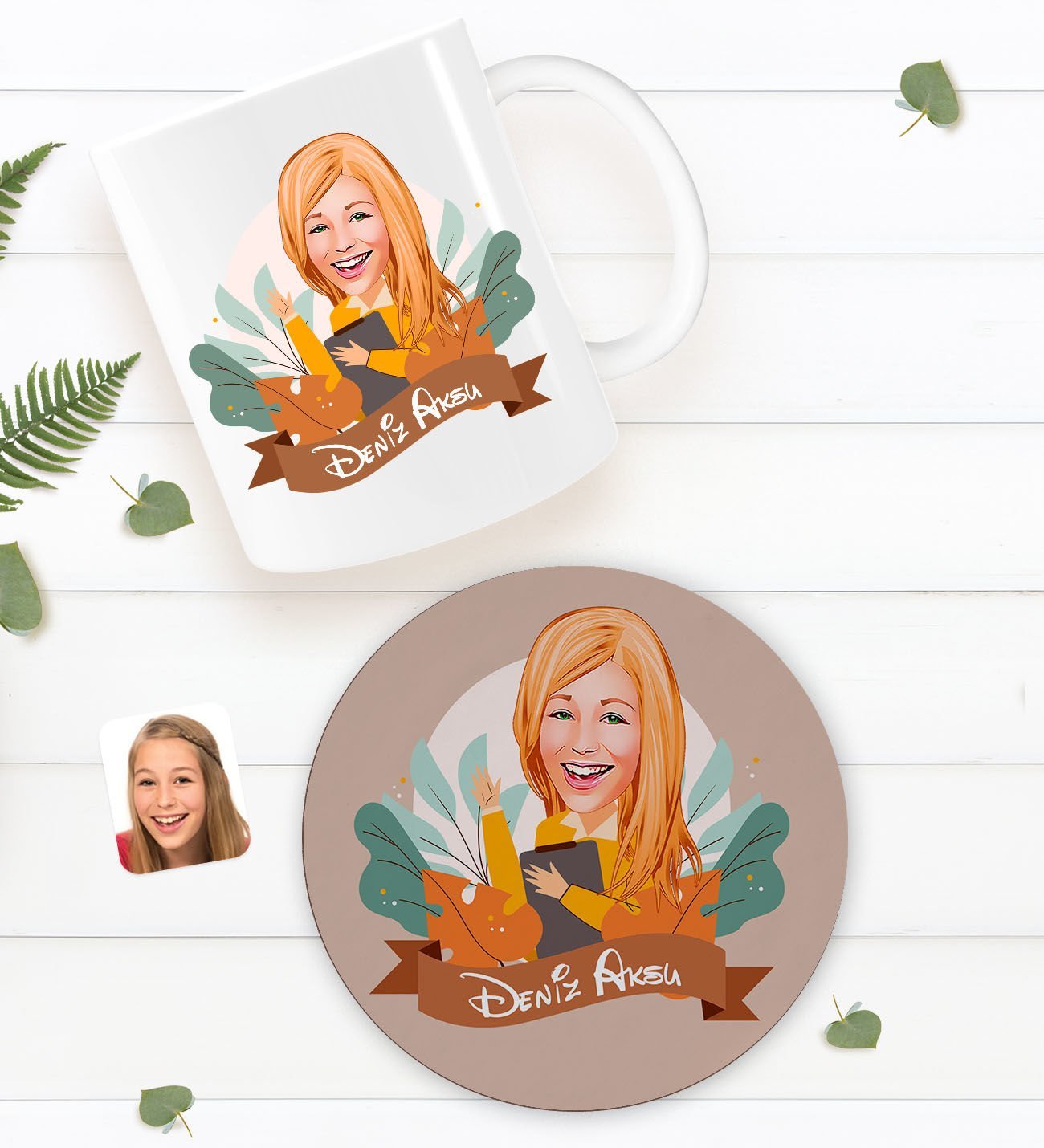 BK Gift Kişiye Özel Öğretmen Karikatürlü Beyaz Kupa Bardak ve Yuvarlak Ahşap Bardak Altlığı Hediye Seti -2