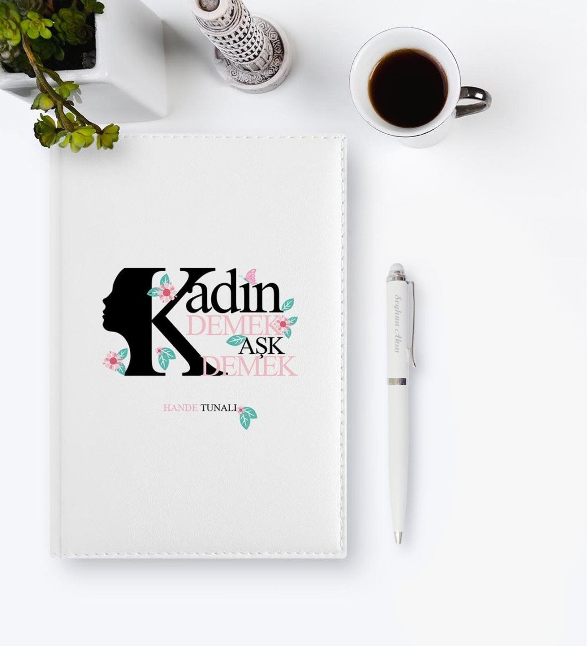 Kişiye Özel Kadınlar Günü Temalı 2023 Deri Ajanda & Kalem Hediye Seti - 1
