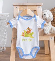 BK Kids Kişiye Özel Sevimli Pilot Tasarımlı Mavi Bebek Body Zıbın ve Mama Önlüğü Hediye Seti-3