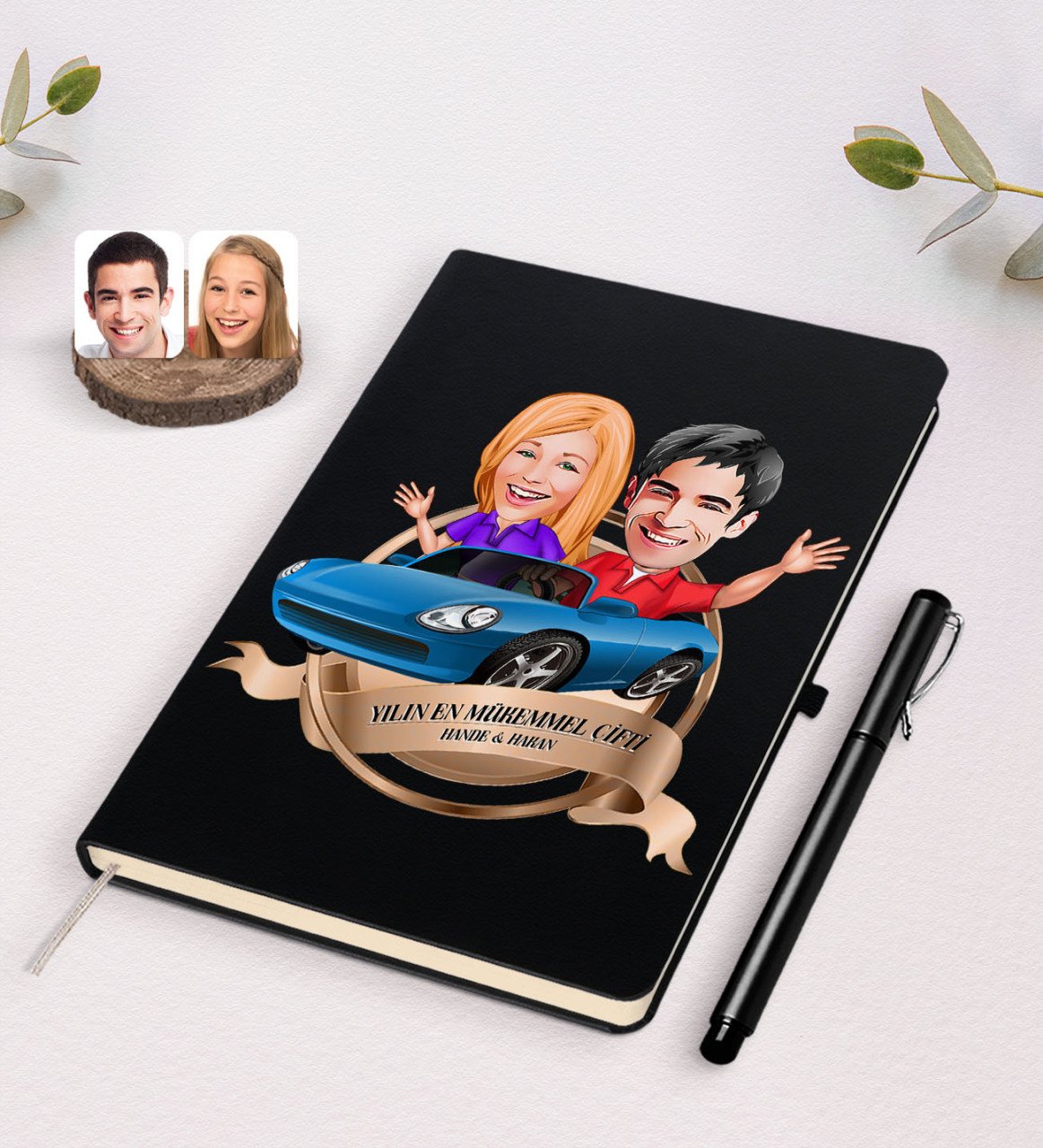Kişiye Özel Yılın En Mükemmel Çifti Karikatürlü Siyah Defter ve Kalem Hediye Seti-52
