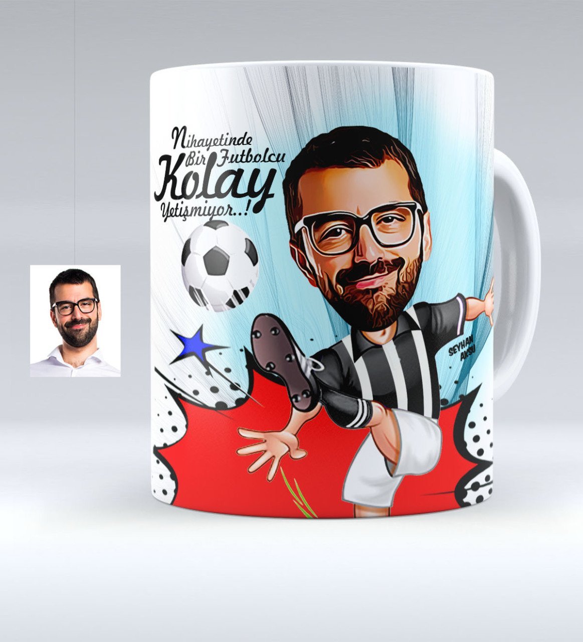 Kişiye Özel Bay Futbolcu Siyah Beyaz Karikatürlü Beyaz Kupa Bardak - 1
