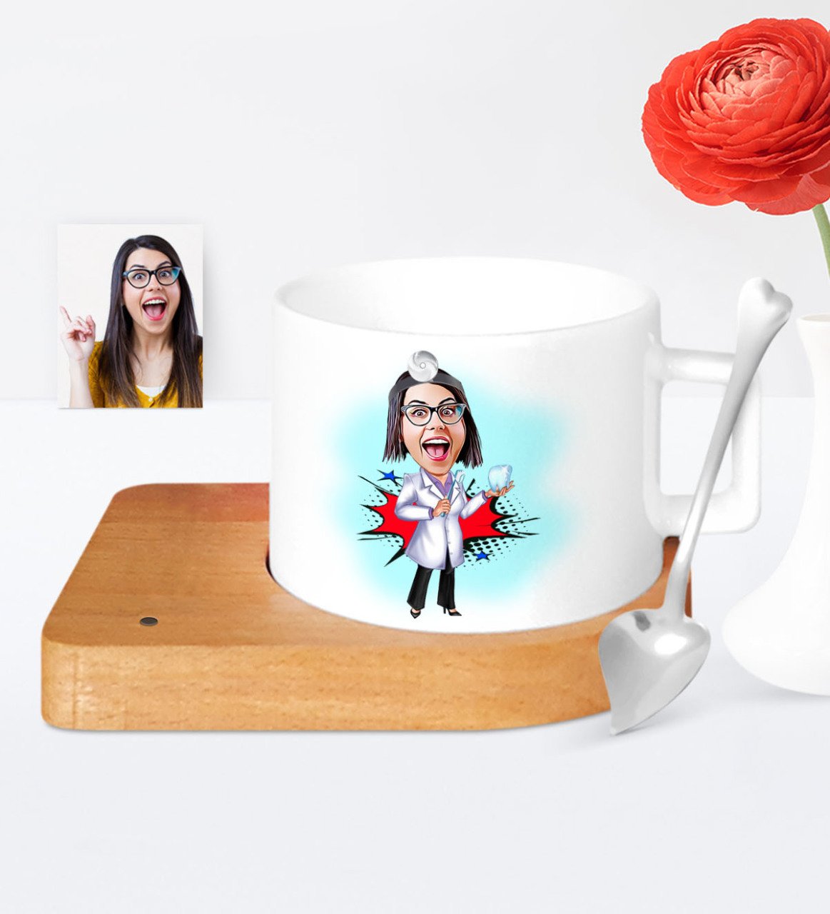 Kişiye Özel Diş Hekimi Karikatür Ahşap Altlıklı Seramik Fincan - 3