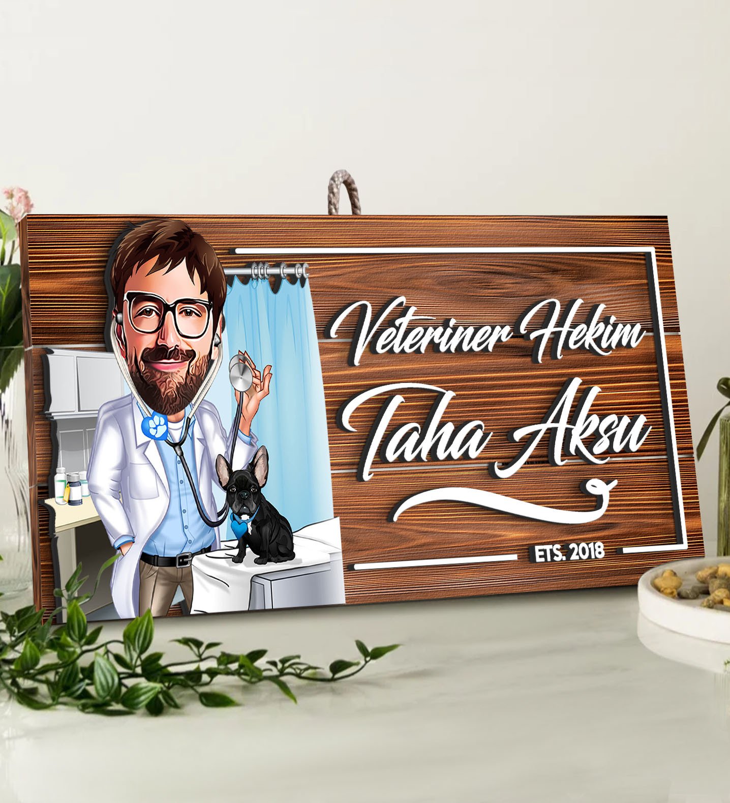 BK Gift Kişiye Özel Veteriner Hekim Karikatürlü Dekoratif Ahşap Tabela