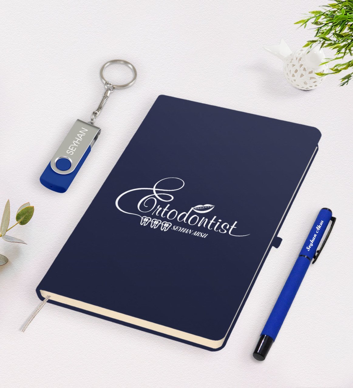 Kişiye Özel Ortodontist Temalı Lacivert Defter Kalem 32gb USB Bellek Hediye Seti-1
