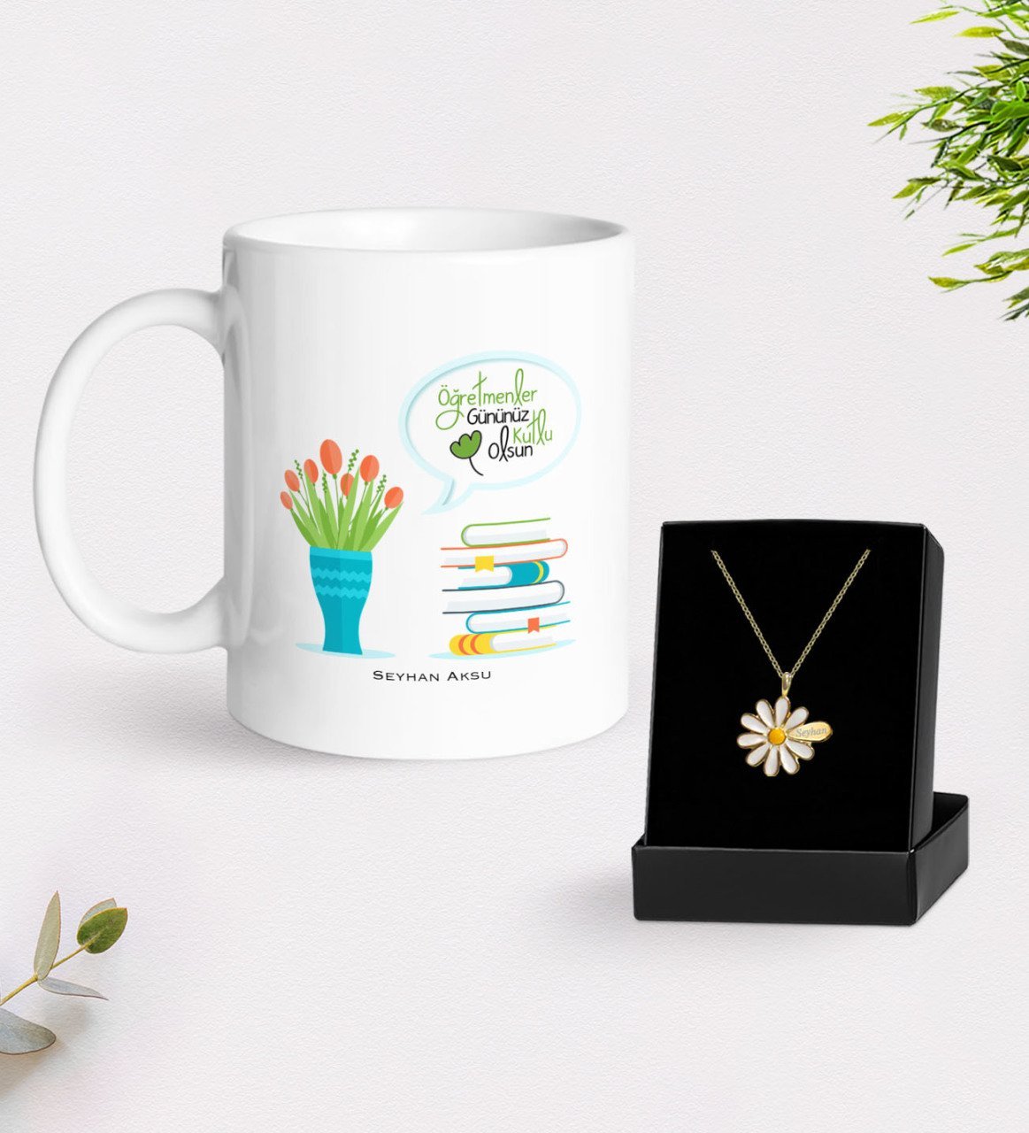 Kişiye Özel Öğretmenler Günümüz Kutlu Olsun Beyaz Kupa ve Papatya Kolye Hediye Seti-3