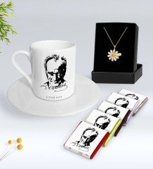 Kişiye Özel Atatürk Temalı Türk Kahvesi Fincanı Çikolata ve İsimli Papatya Kolye Hediye Seti-13