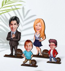 BK Gift Kişiye Özel 4’lü Aile Karikatürlü Ahşap Biblo Seti Model-4
