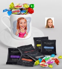 Kişiye Özel Abla Karikatürlü Türk Kahvesi Fincanı Selamlique Karışık Türk Kahvesi ve Haribo Şeker Hediye Seti
