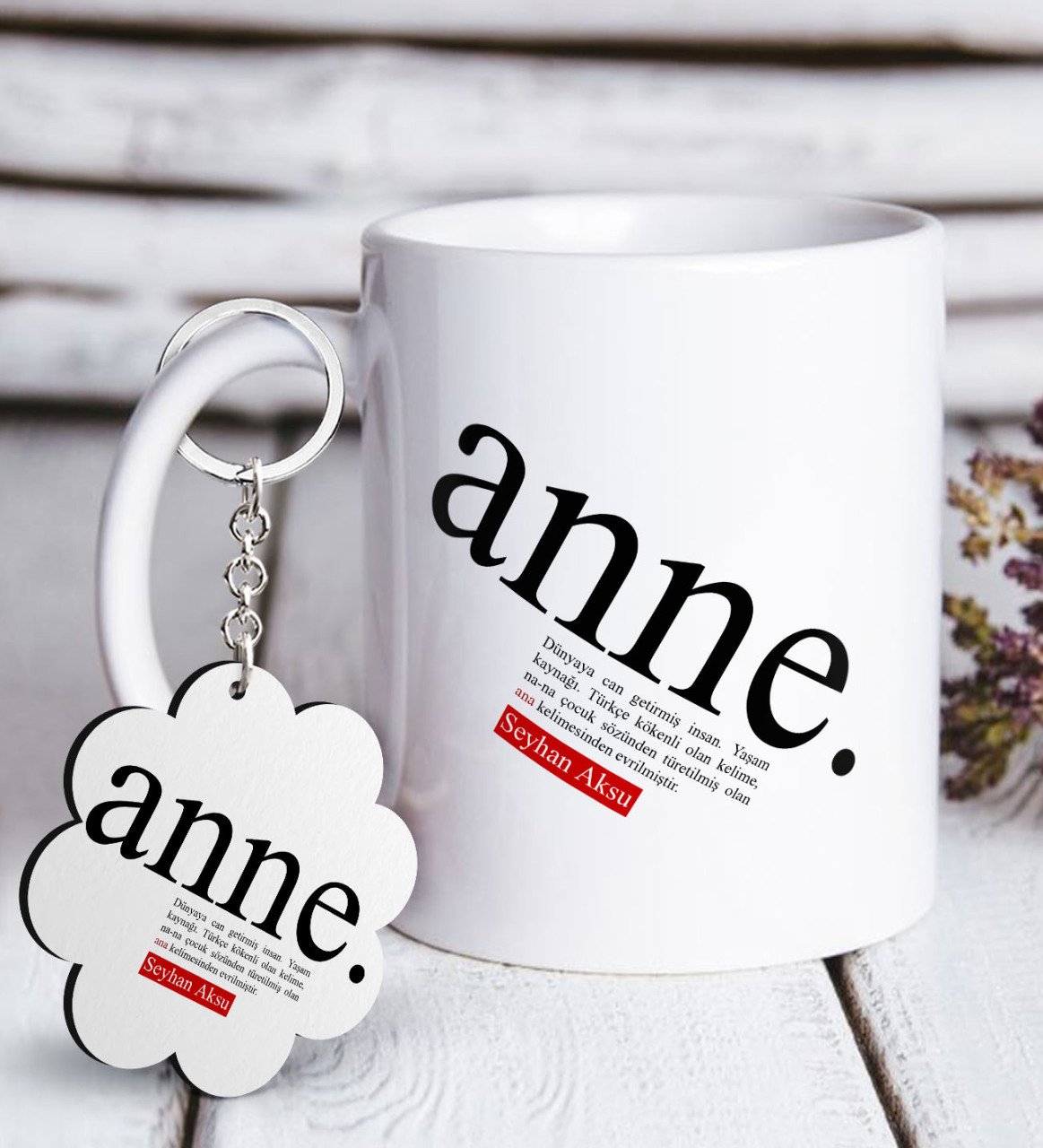 Kişiye Özel Anne Anlamı Beyaz Kupa ve Anahtarlık Hediye Seti