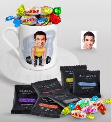 Kişiye Özel Erkek Halterci Karikatürlü Türk Kahvesi Fincanı Selamlique Karışık Türk Kahvesi ve Haribo Şeker Hediye Seti-1
