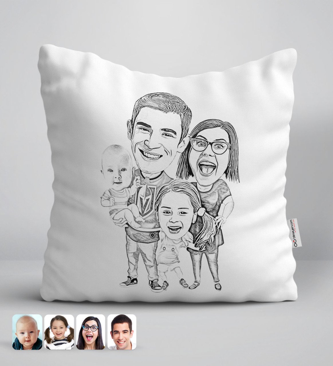 Kişiye Özel Karakalem 4'lü Aile Karikatürlü Beyaz Yastık-1