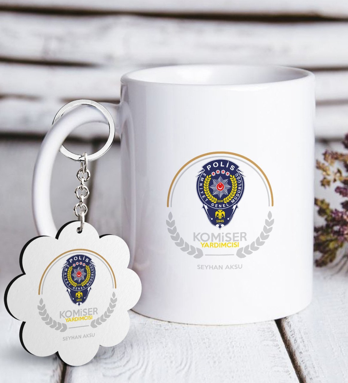 Kişiye Özel Mesleki Komiser Yardımcısı Beyaz Kupa ve Anahtarlık Hediye Seti-2