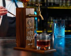 BK Gift Kişiye Özel Kabartma İsimli Musluklu Doğal Ahşap İçki Standı, Home Bar, Viski Çeşmesi, İçecek Dispenseri, Ahşap İçecek Çeşmesi-37