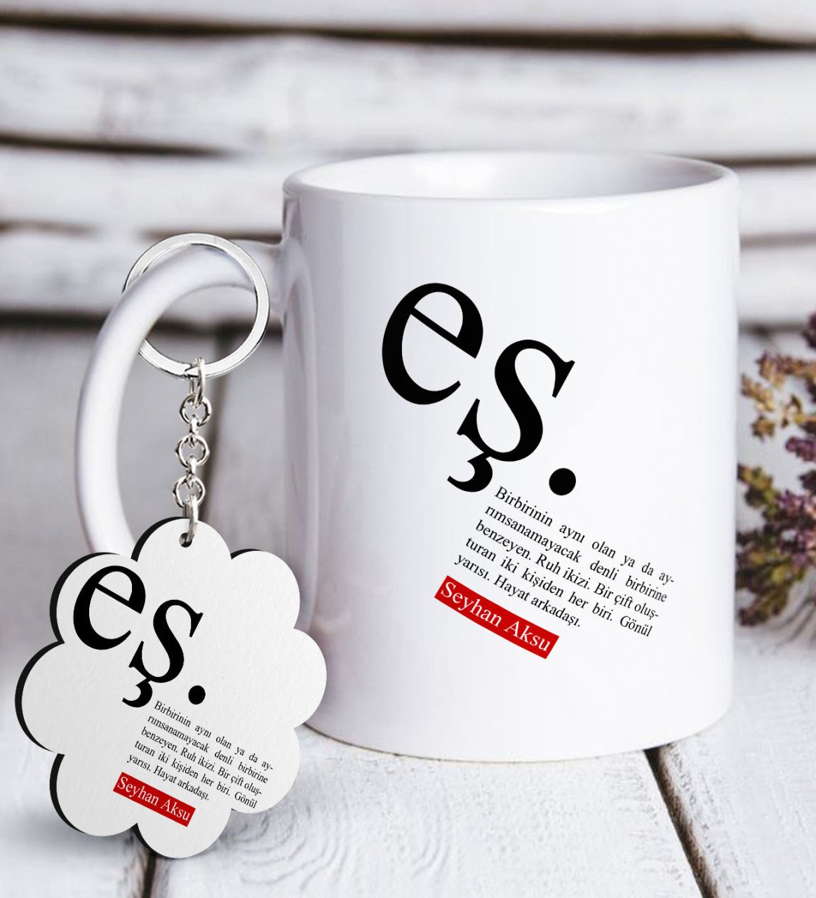 Kişiye Özel Eş Anlamı Beyaz Kupa ve Anahtarlık Hediye Seti