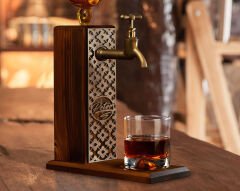 BK Gift Kişiye Özel Kabartma İsimli Musluklu Ahşap İçki Standı, Viski Çeşmesi, Doğum Günü Hediyesi, Ev Hediyesi, İçecek Dispenseri-48
