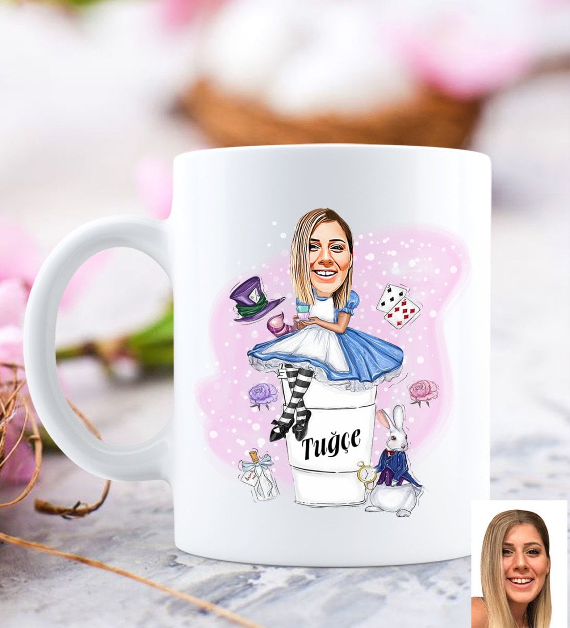 Kişiye Özel Karikatürlü Harikalar Diyarı Beyaz Kupa Bardak