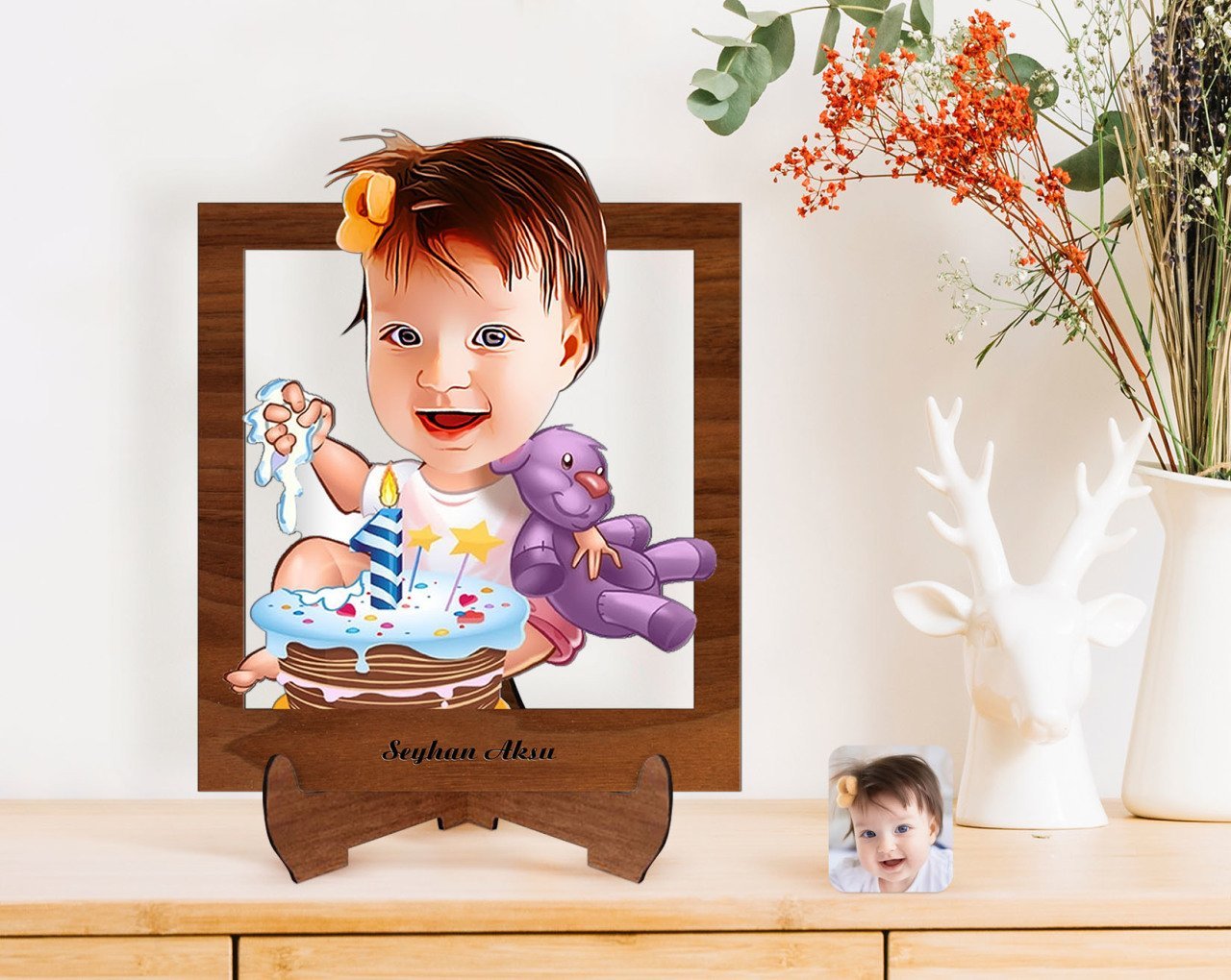 Kişiye Özel Bebek Doğum Günü Karikatürlü Ahşap Standlı 3D Biblo-2