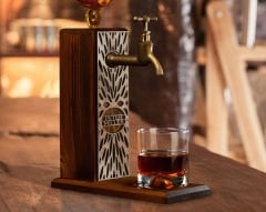 BK Gift Kişiye Özel Kabartma İsimli Musluklu Ahşap İçki Standı, Viski Çeşmesi, Doğum Günü Hediyesi, Ev Hediyesi, İçecek Dispenseri-73